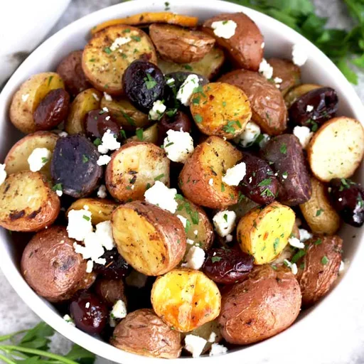 Crispy Roasted Greek Potatoes