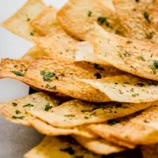Galletas Wonton con Parmesano