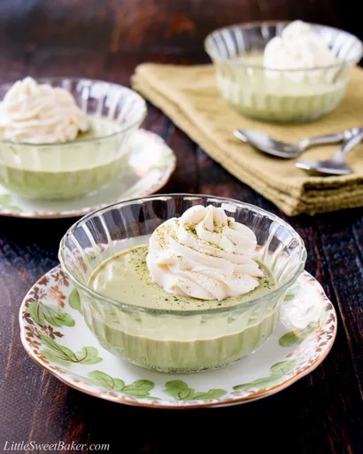 Matcha Pudding with White Chocolate Cream