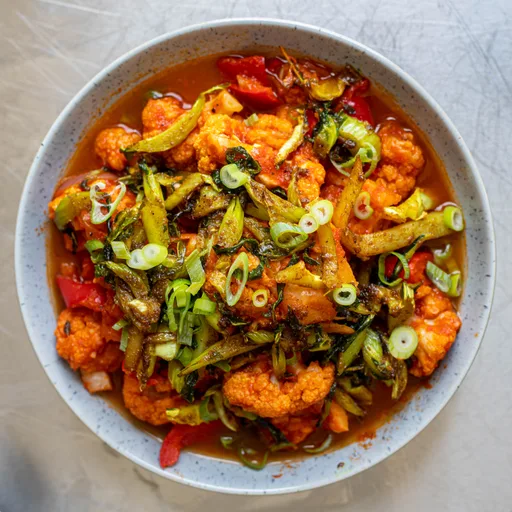 Coliflor con Miel y Chile Scotch Bonnet