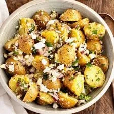 Ensalada de patata griega fácil (Patatosalata)