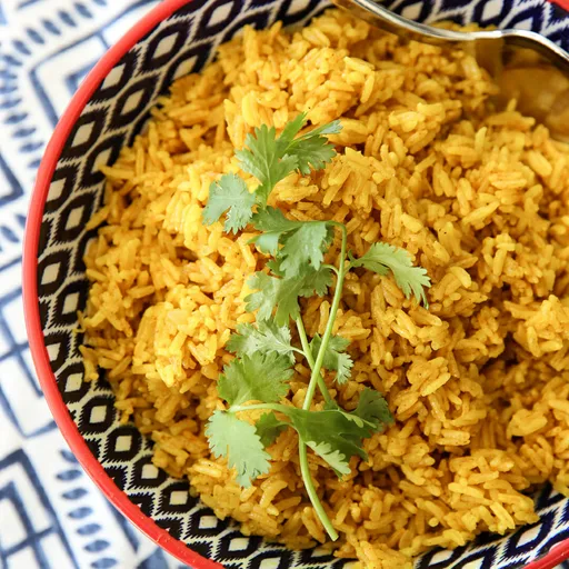 Arroz con cúrcuma al estilo indio
