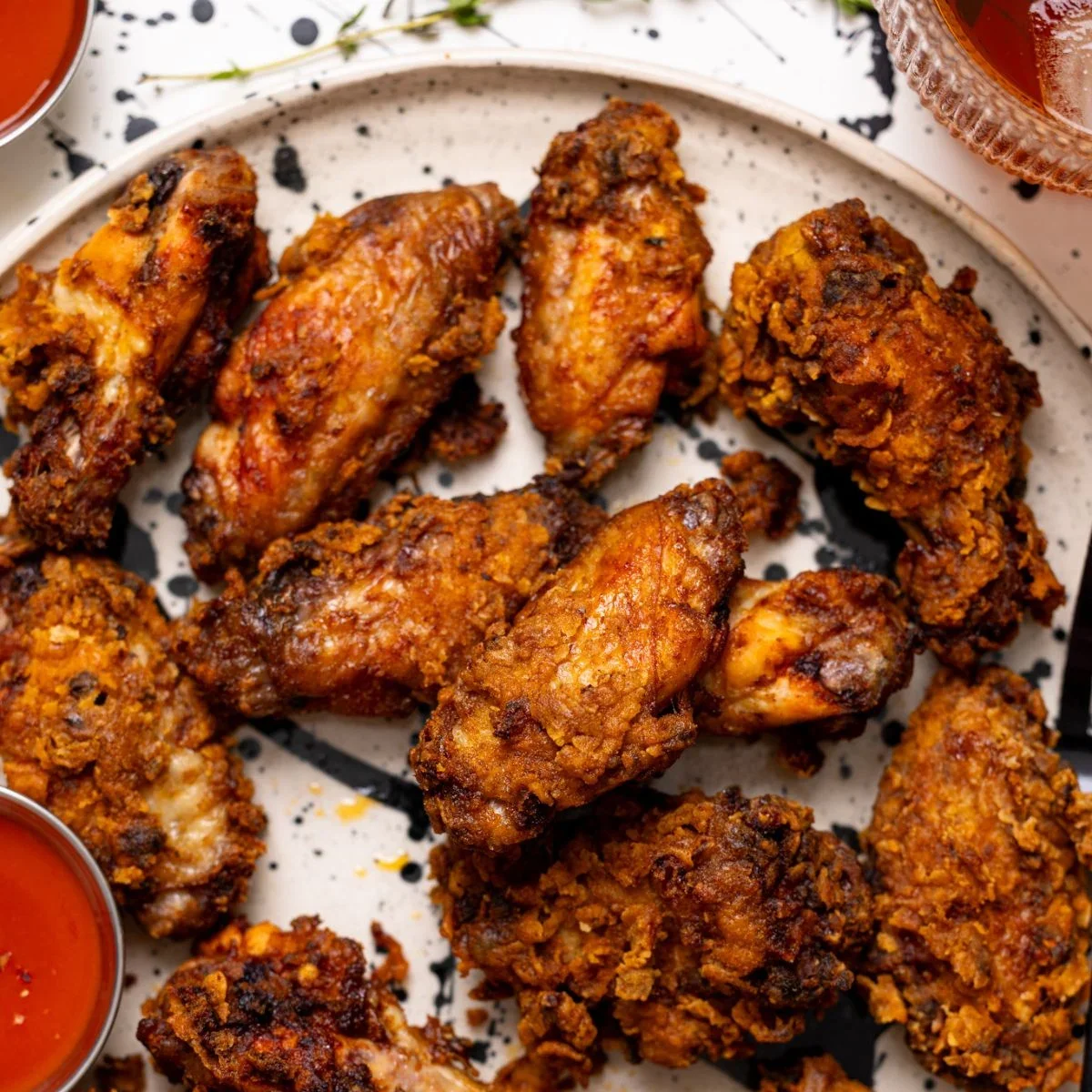 Crispy Spicy Fried Chicken Wings