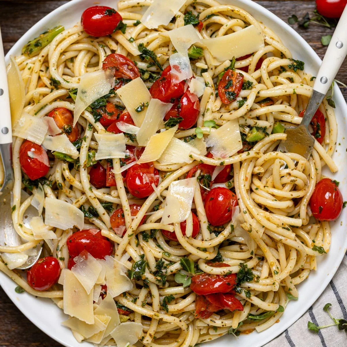 Easy Bruschetta Pasta with Parmesan