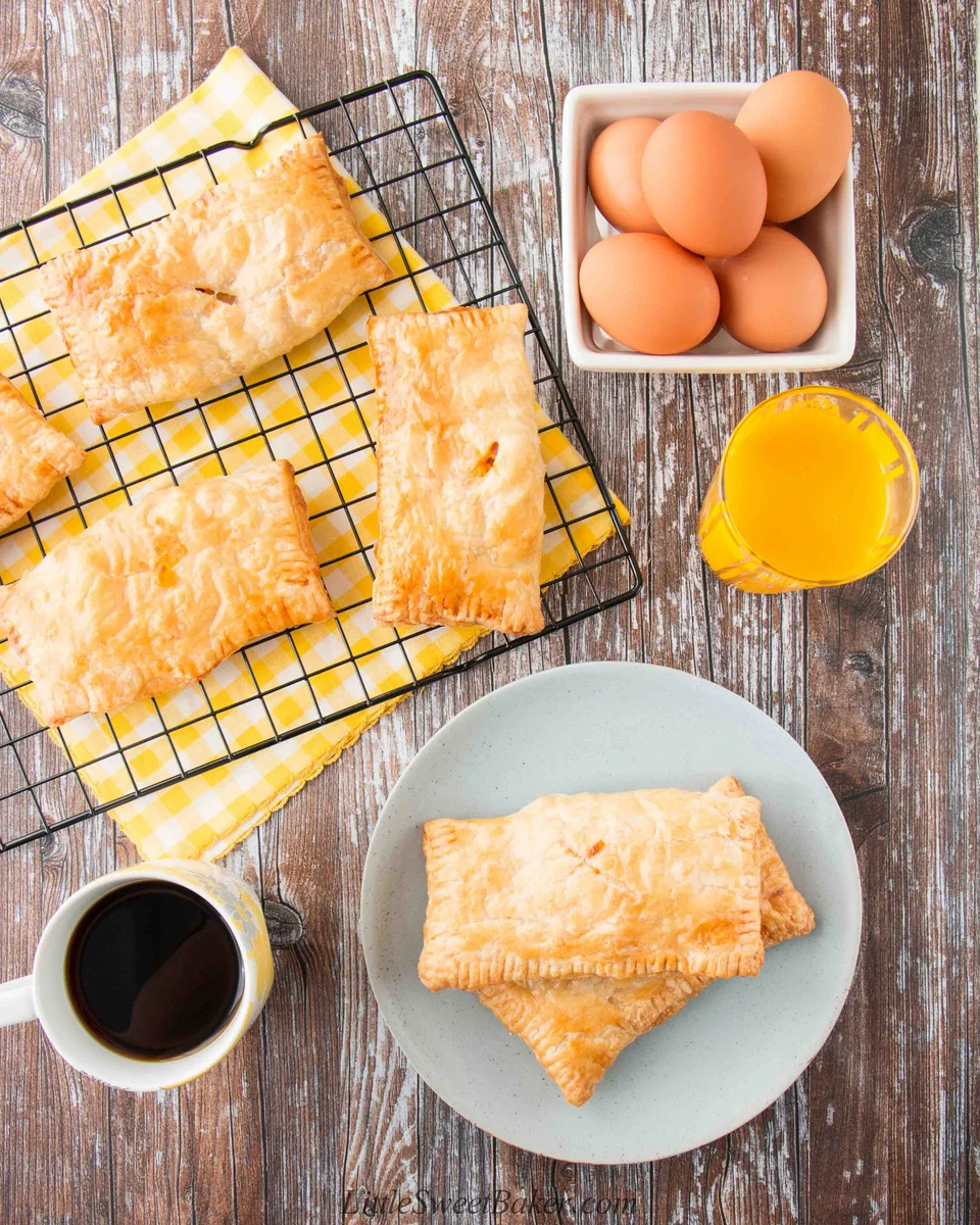 Breakfast Hand Pies with Egg, Ham and Cheese