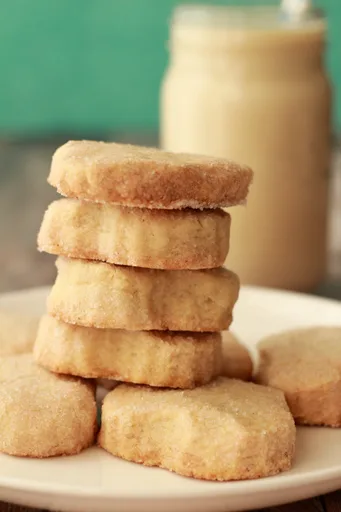 Small Batch Vegan Shortbread Cookies