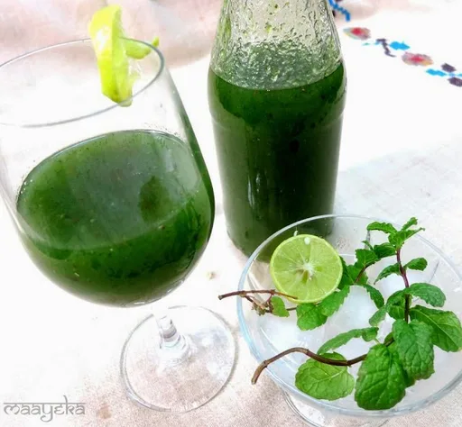 Aam Panna /Kairi Panna, (Mango and Mint Squash)