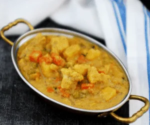 Restaurant Style Veg Kurma