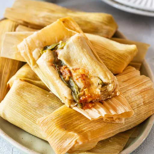 Tamales de rajas con queso