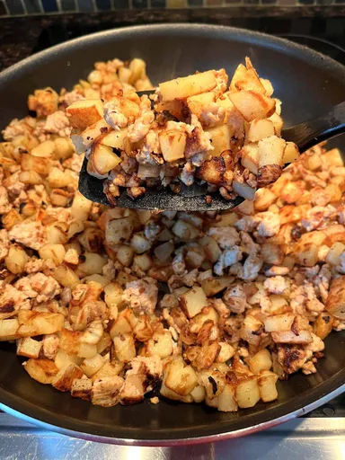 Pavo picado con patatas