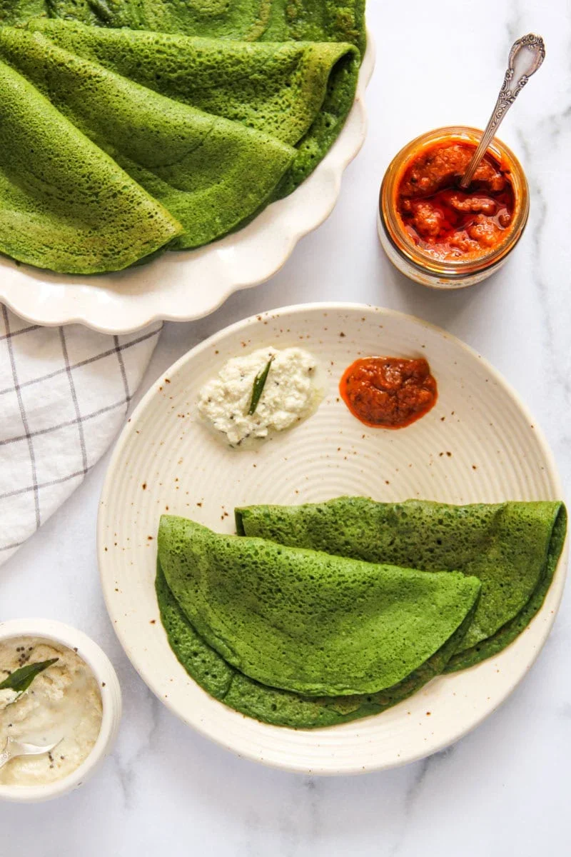 Easy Spinach Chilla with Oats and Masoor Dal