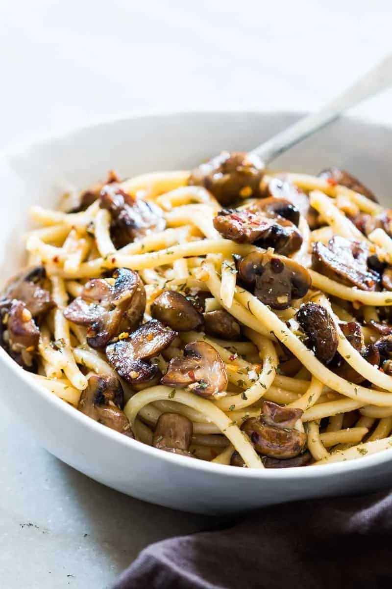 15 minutes Mushroom Spaghetti Aglio Olio