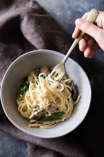 Creamy Lemon Mushroom Kale Linguine Pasta