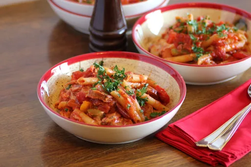 Pasta de salchicha de finales de verano