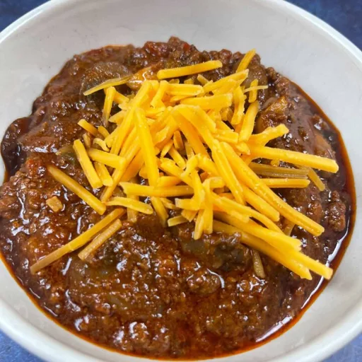 Smoky Beef and Mushrooms Chili Recipe