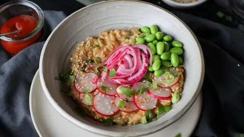 Avena salada con miso y sésamo