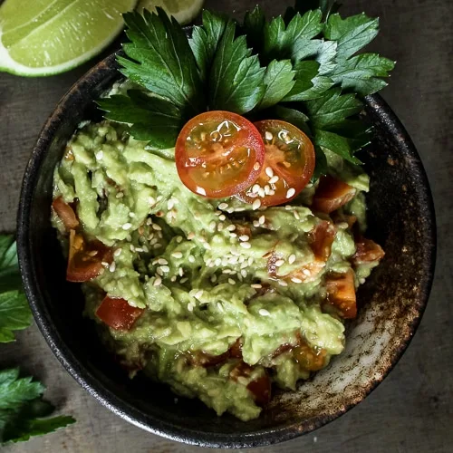Guacamole de sésamo tostado