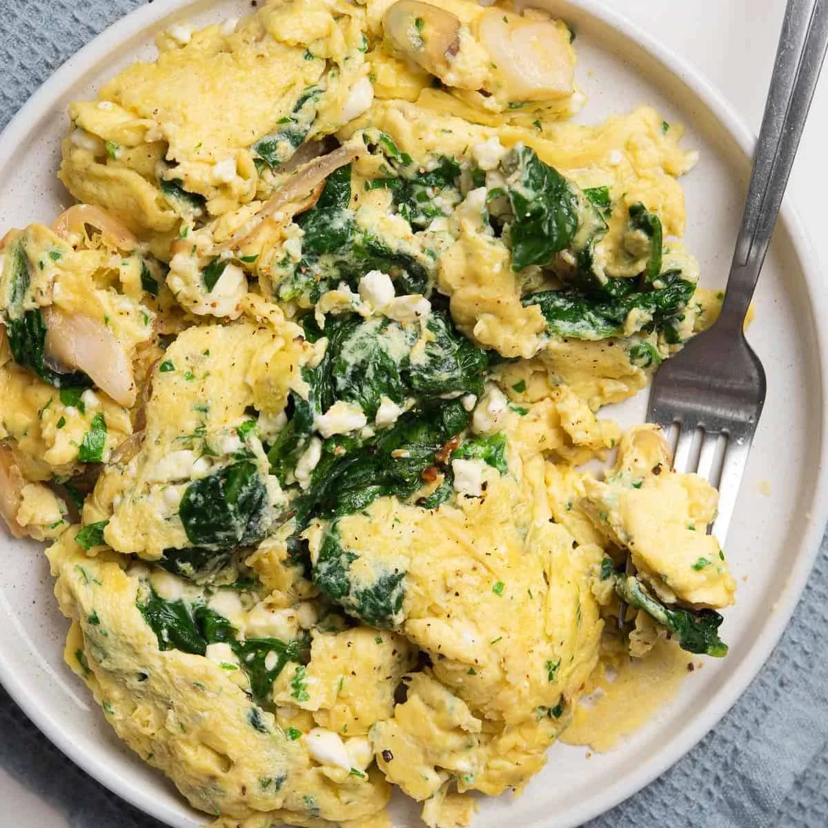 Spinach Scrambled Eggs With Feta