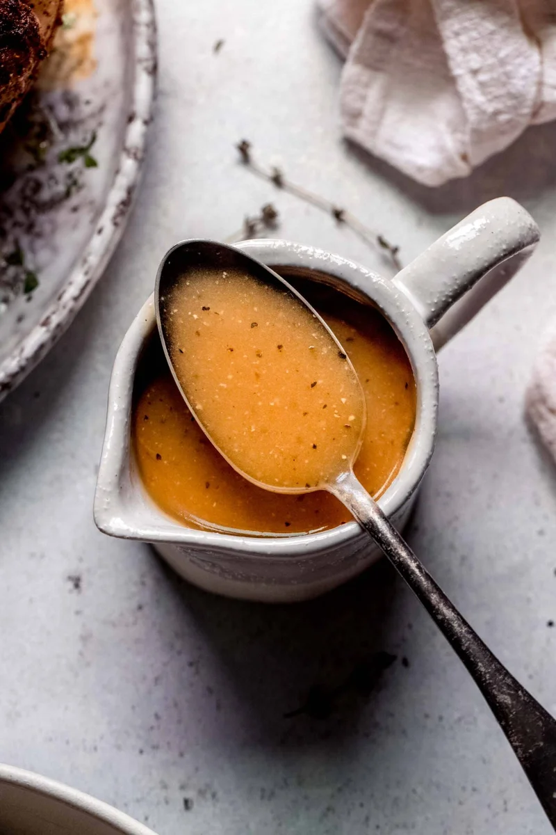20+ Sauces for Turkey: Turkey Gravy