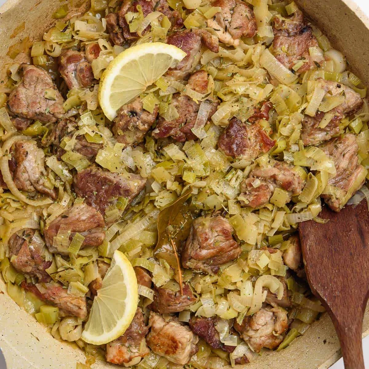 Pan-Fried Pork With Leeks