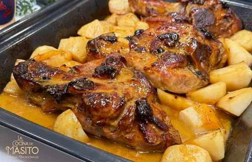 Codillo al horno con naranja y miel