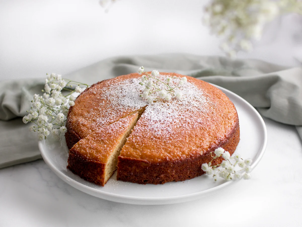 French Yogurt Cake