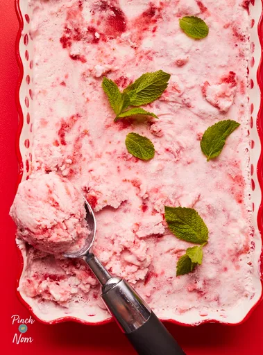 Yogur helado de fresa | Apto para adelgazar