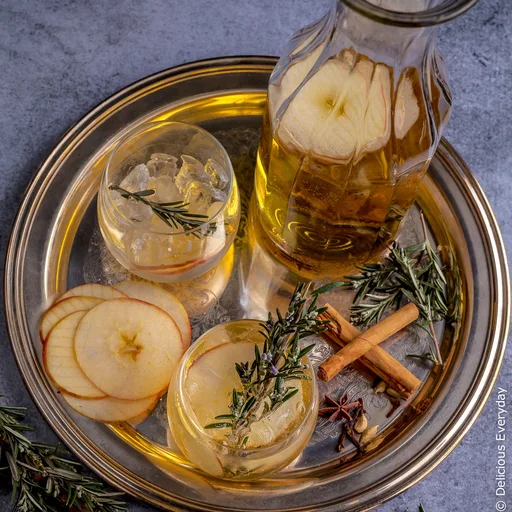 Sidra de manzana especiada