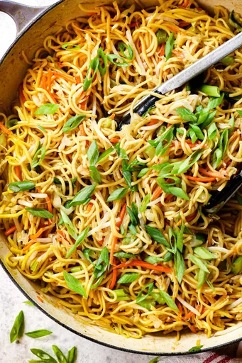 Receta de Fideos Chow Mein