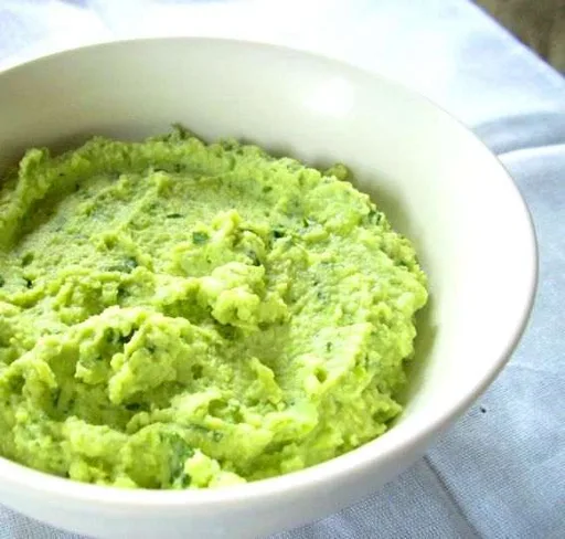 Hummus de edamame