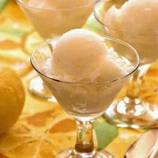 Sorbete de limón y suero de mantequilla