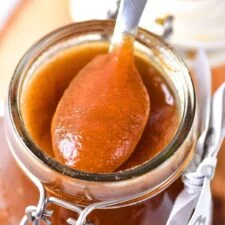 Manteiga de maçã caseira fácil (sem glúten, vegana)