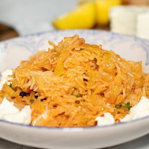Lahanorizo: repollo griego con arroz