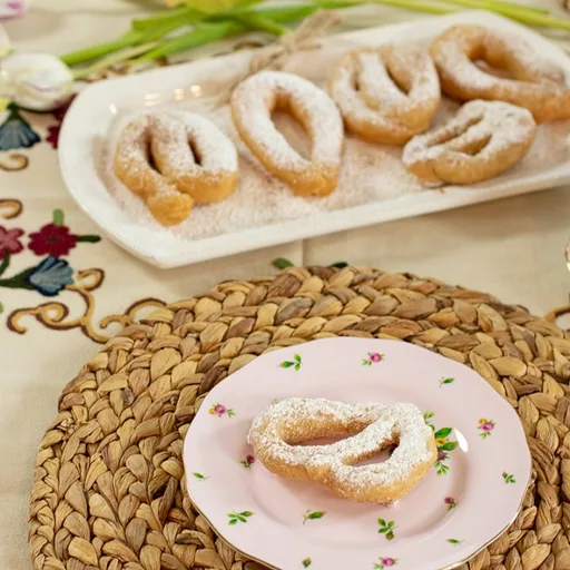 Lalagia (Λαλάγγια): Greek Donuts from the Peloponnese (sweet or savory, you choose!)