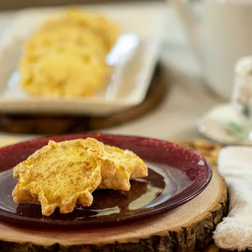 Lihnarakia: Sweet Cheese Pastries from Crete