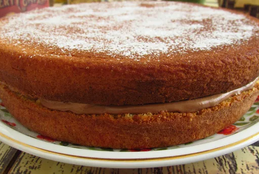 Vietnamese sponge cake (Bánh bông lan)