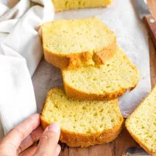 Pan fácil de harina de maíz (sin gluten y sin lactosa)