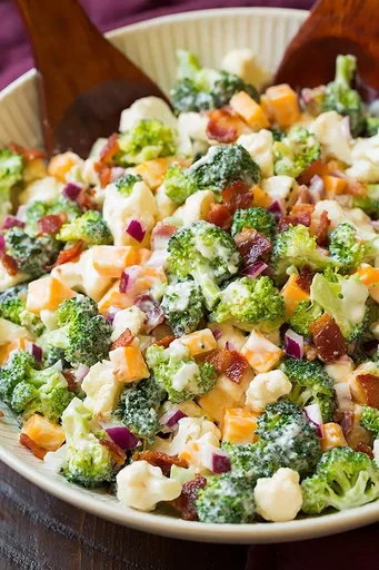Ensalada de brócoli y coliflor