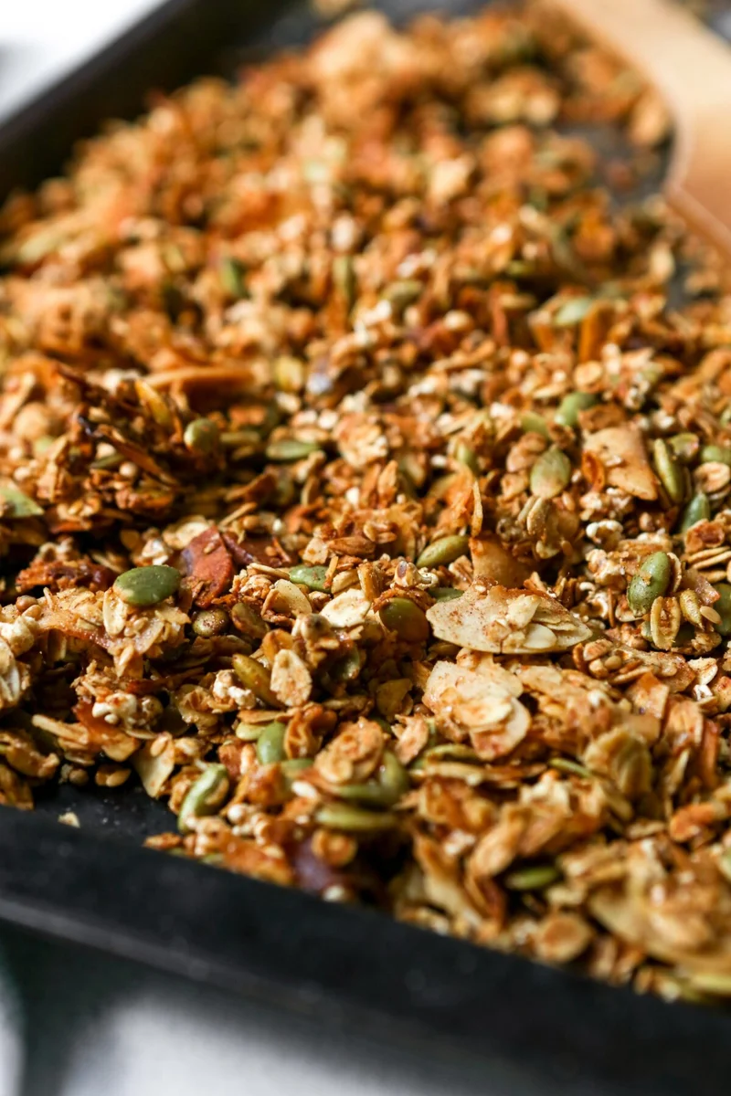 Granola with Popped Sorghum