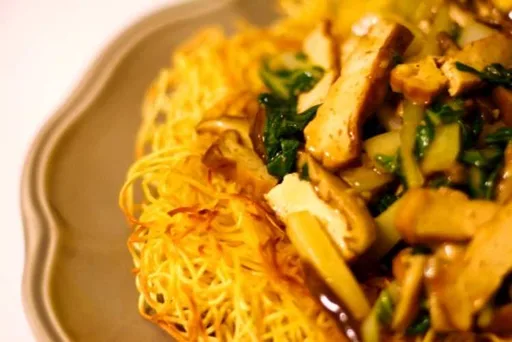 Oyster Sauce Beef On Pan Fried Noodles