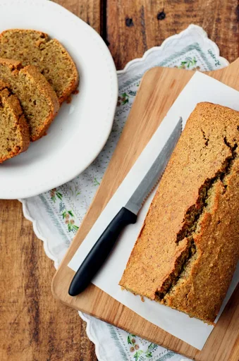 Grain-free Pistachio Bread