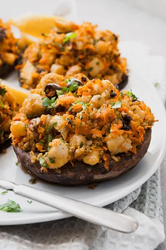 Champiñones Portobello Rellenos al Estilo Marroquí