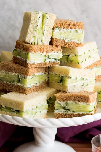 Sándwiches de Pepino