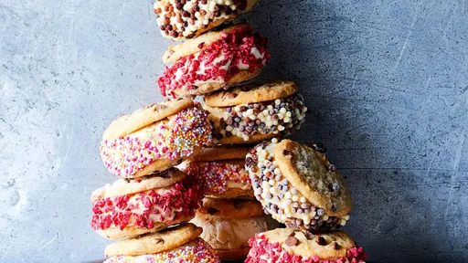 Ice cream sandwiches