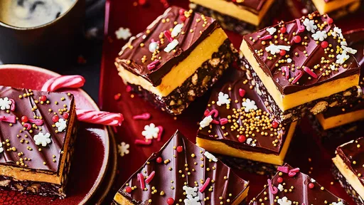 Peppermint Nanaimo bars