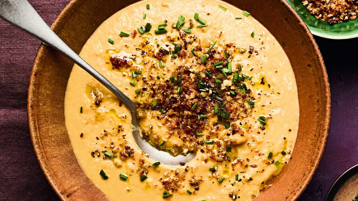 Creamy chestnut and roast veg soup
