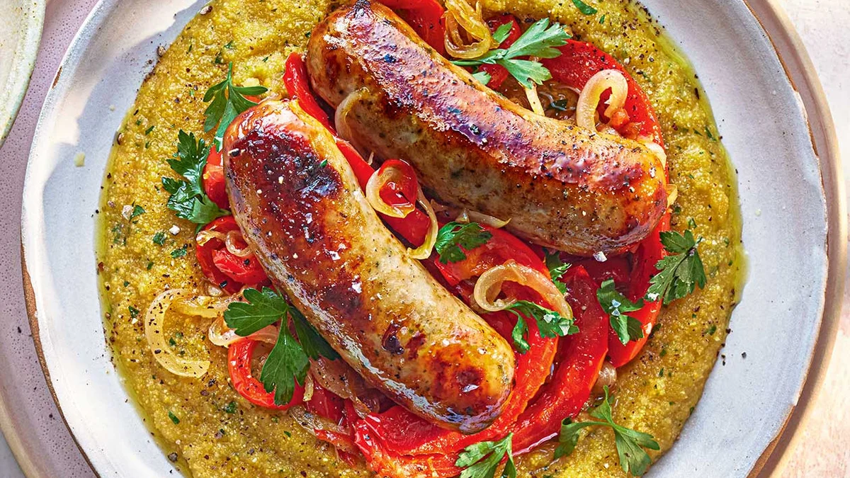 Sicilian-style sausages and peppers with herby polenta