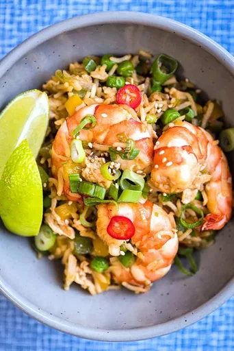 Arroz frito con gambas en 10 minutos