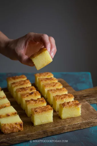 Kuih Bingka Ubi Kayu (Baked Cassava/Tapioca Cake) - Egg or Eggless version