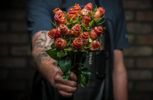 Bacon Roses